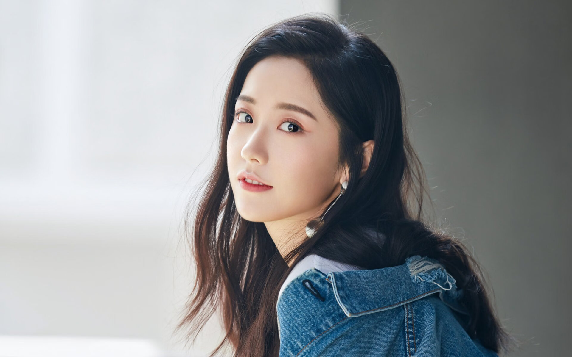 爱游戏体育（AYX）官方APP下载-“英超最后冲刺，冠军悬念一触即发”，英超结局